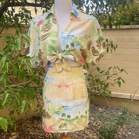 Forever 21 Tropical Hawaiian Print Button Up Shirt & Skirt Set - Picture 1 of 8